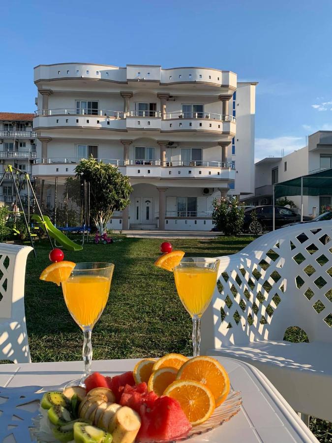Apartmens Xhenis Lux Ulcinj Exterior foto